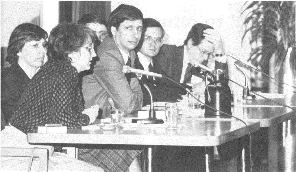 Panel members Louise Fréchette, Kathryn McCallion, Paul Hitschfeld, Scott Heatherington, John Higginbotham and Nick Etheridge.