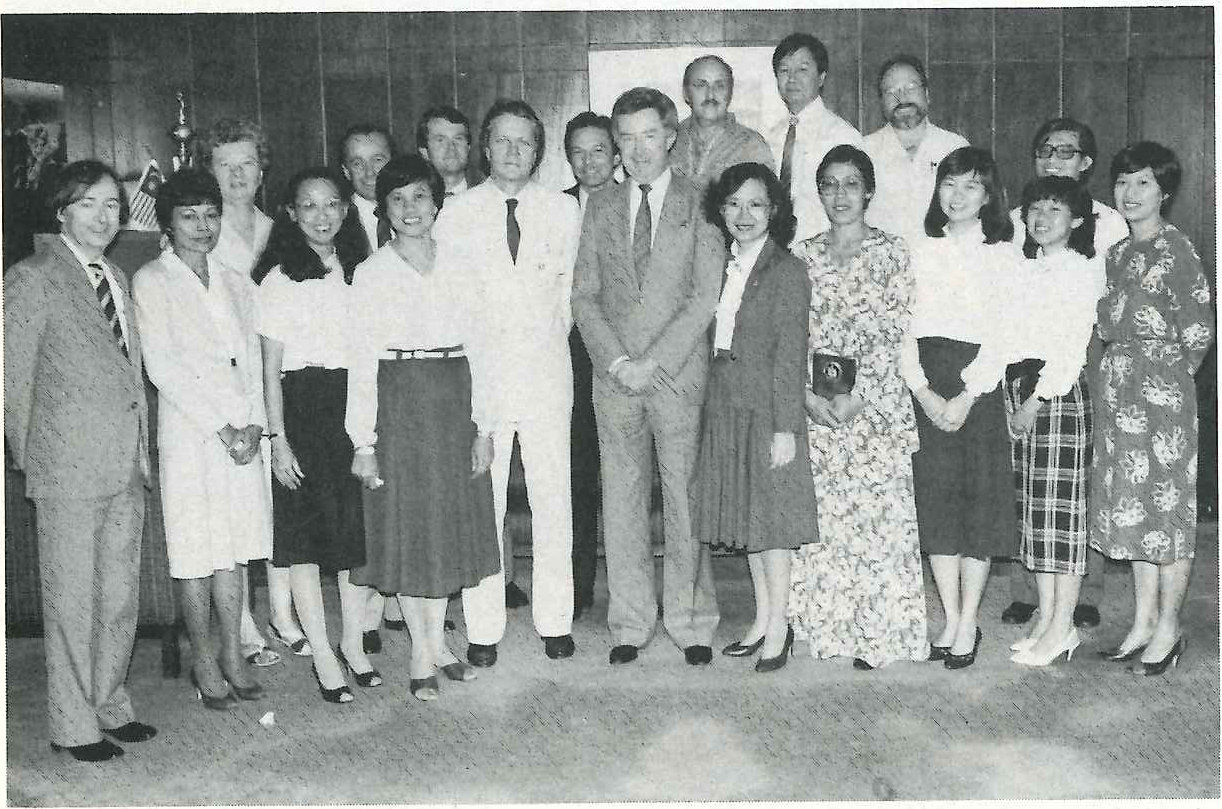 Front row: André Duas, Carol Freeman, Chan Siew Wan, Fawziah Nazlan, High Commissioner Von Nostitz, the Honourable Joe Clark, Linda Khoo, Noriah Salleh, Susy Tan, Jenny Liew, Liz Chua. Second row: Pat Feary, Jim Melanson, David Hallman, Michel Lahaie, Rick Stevens, Bobby Chee, Roland Mailloux, Foo Yu Pong. Absent: David Viveash, Janet Brons, Peter Cladwell, Nancy Coulombe, Hew Chin Loi, Abdul Hamid, Ismail Basha bin Jidon, Mohd. Farithullah Khan, Maheswaran, Lim Geok Khee, Lai Yoke May.