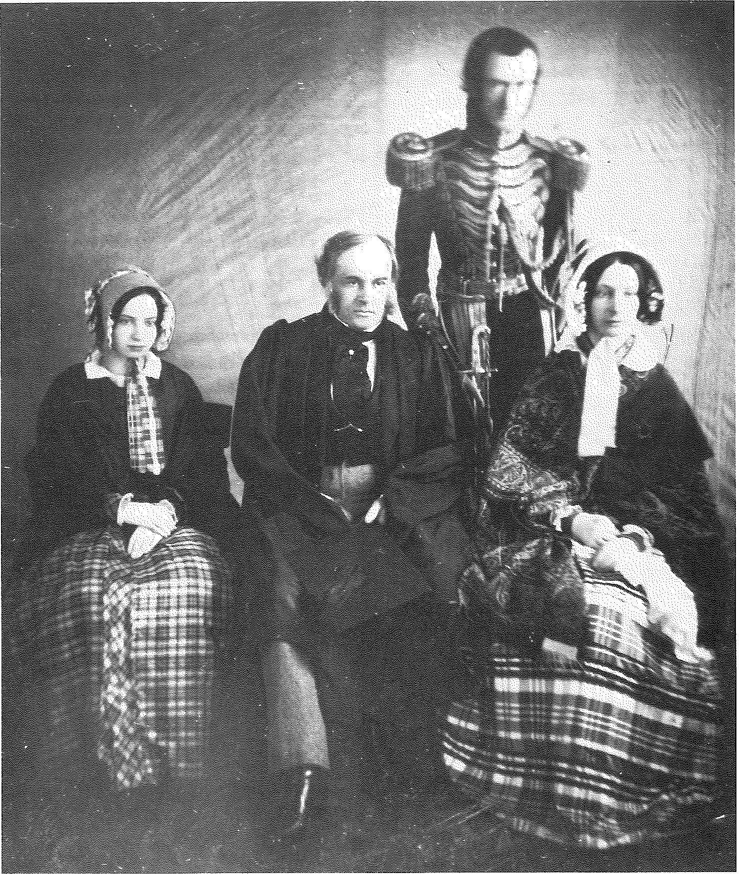 The Earl and Countess of Elgin, Lady Alice Lambton (left) and Lord Mark Kerr (Standing). Photo courtesy of the Earl of Elgin and Kincardine.
