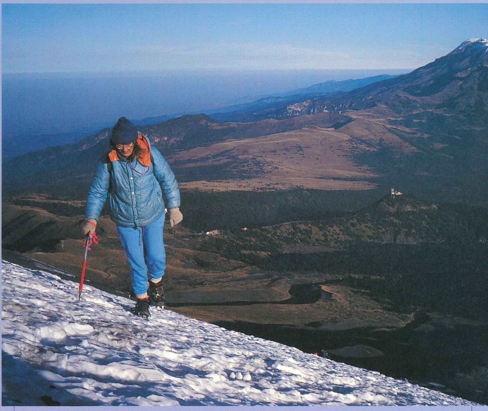 6 a.m. on the upper slopes of Popocatépetl; below is the Paso de Cortés, from which the Spanish Conquistadors first glimpsed Tenochtitlán (Mexico City)