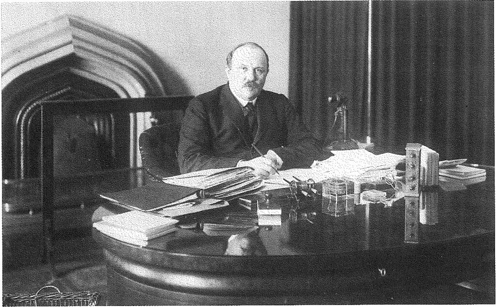 Ernest Lapointe and Quebec’s Influence on Canadian Foreign Policy