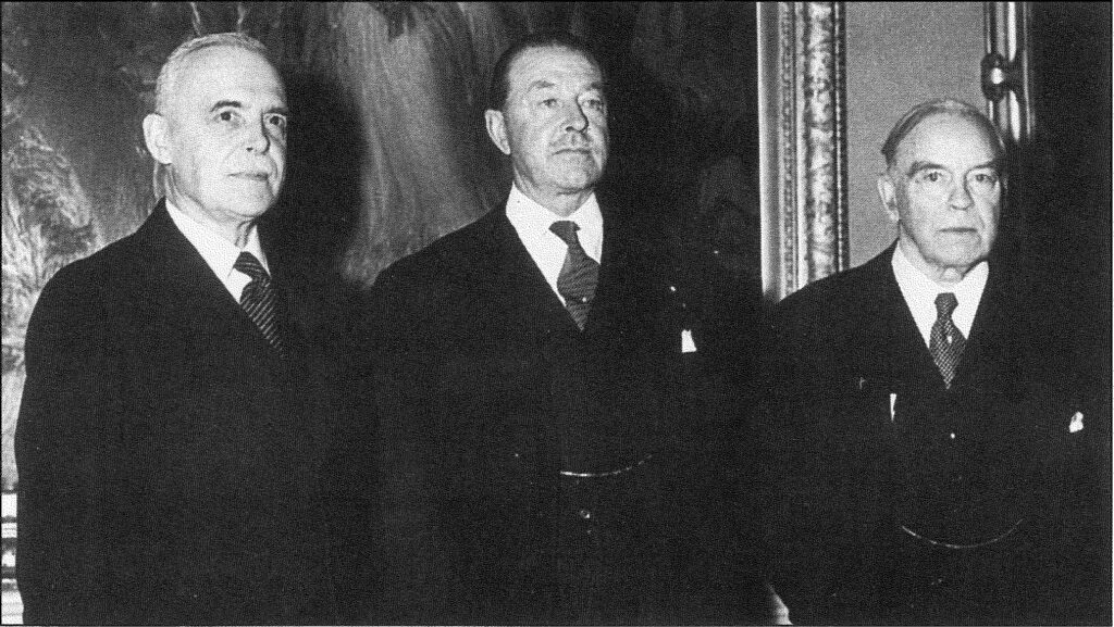 The Transition from Liberal Leader to Prime Minister: 15 November (1948)
