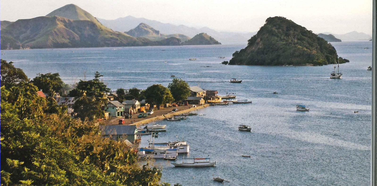 Labuanbajo Harbour, Flores
