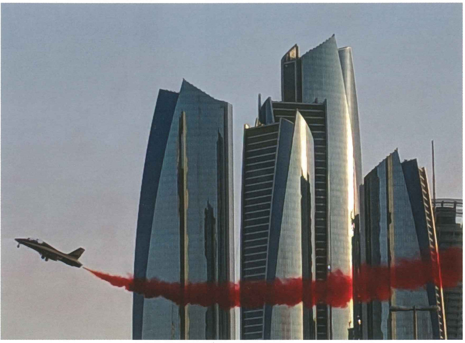 Deuxième prix — Chevalier du ciel, Al Fursan, Émirats arabes unis, par Julie Sirois